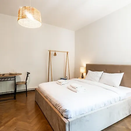 Apartamento Comfy - Near To Calea Victoriei *