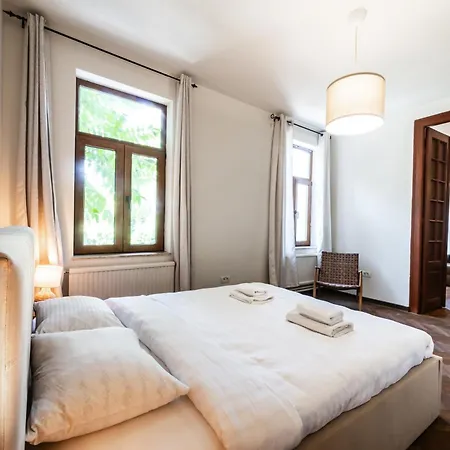 Comfy - Near To Calea Victoriei Bucarest